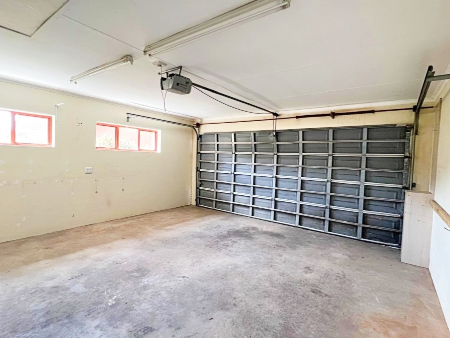 3 Bedroom Property for Sale in The Island Western Cape